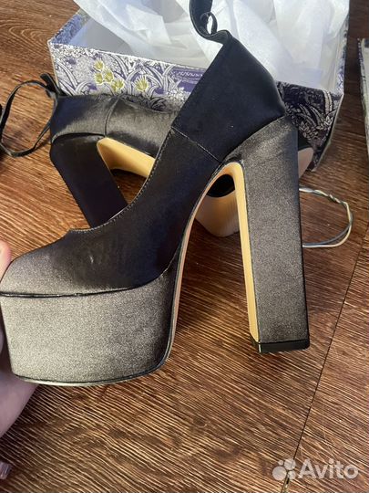 Туфли женские