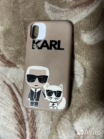 Чехол на iPhone 11