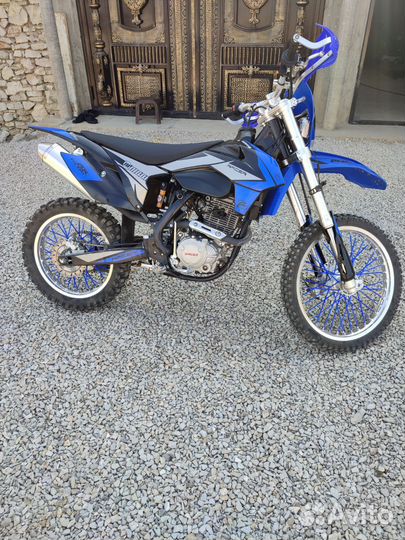 Racer x1