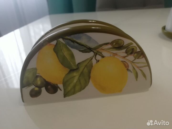 Керамическая салфетница и лимонница