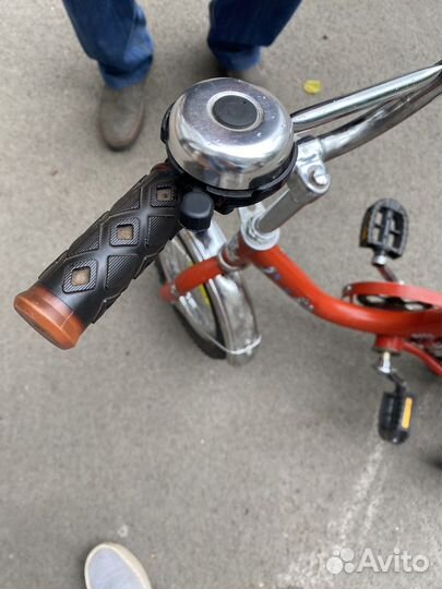 Велосипед 4 колесный