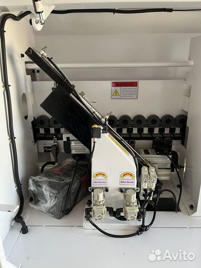 Автоматический кромкооблицовочный станок Compact S