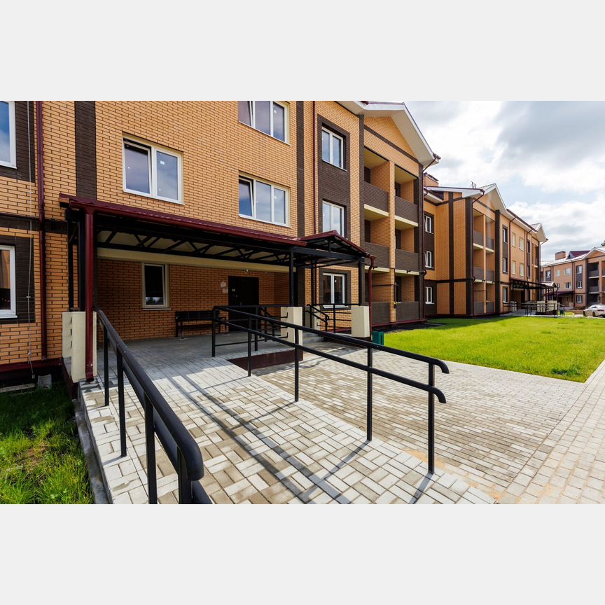 2-к. квартира, 52 м², 3/3 эт.