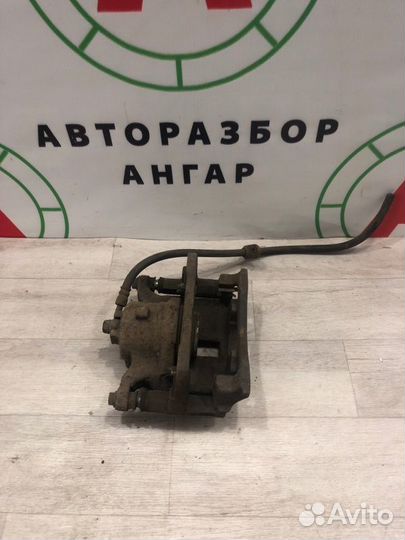 Суппорт передний правый Honda Civic 5D R18A2 2008