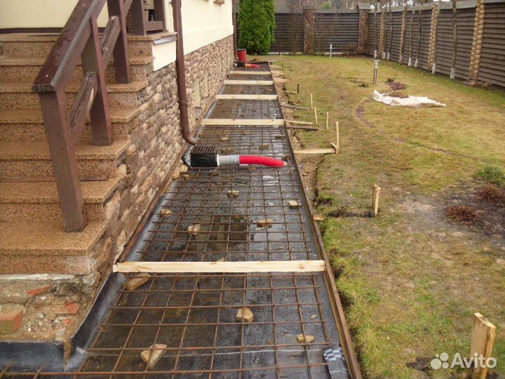 Благоустройство территории