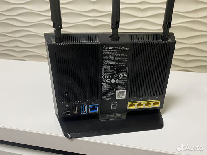 Роутер asus rt-ac68u