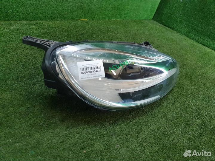 Фара правая Volvo V40