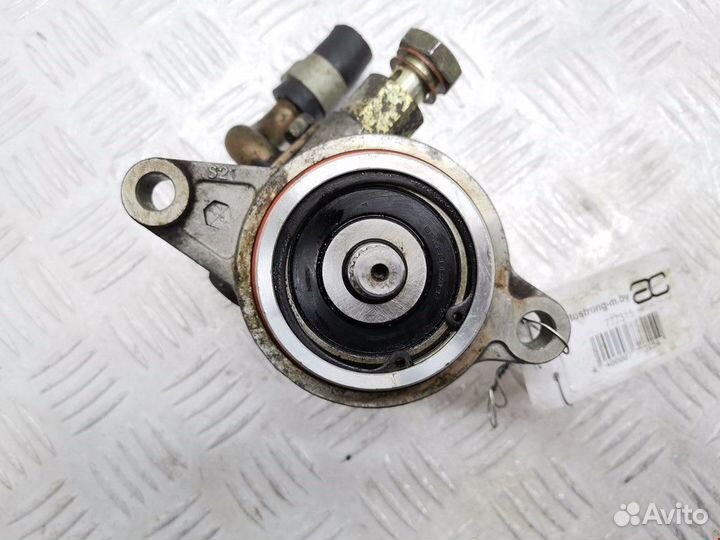 Насос гидроусилителя руля Nissan Almera Tino