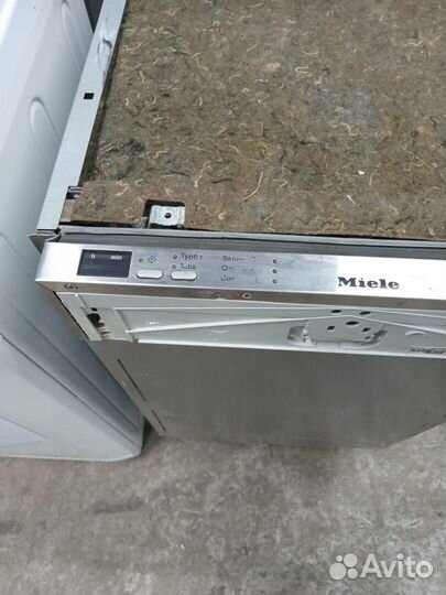 Посудомоечная машина Miele G1262scui на гарантии