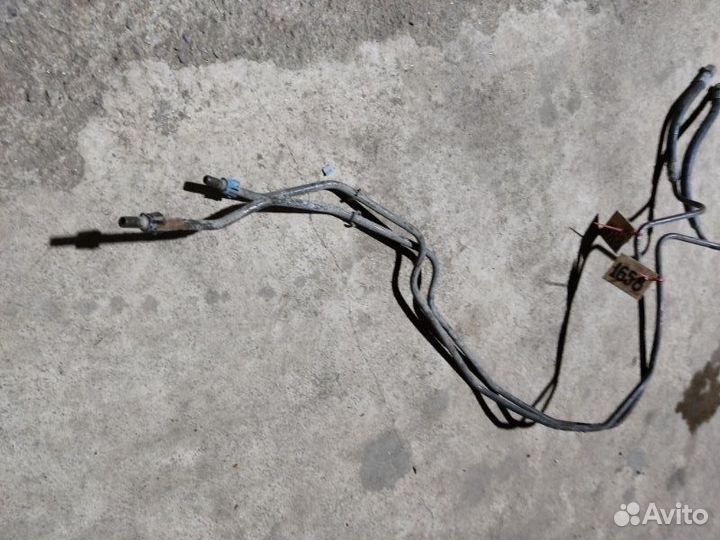 Трубки топливные Opel Vectra B седан 2.0I 1997