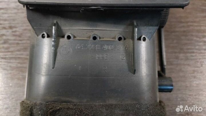 Дефлектор воздушный правый Bmw X5 E53 M62 4.6IS