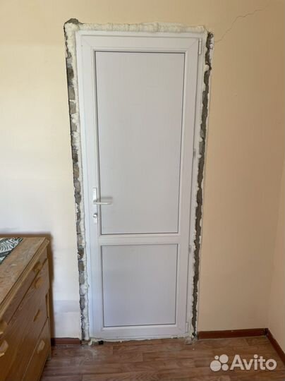 Пластиковые двери