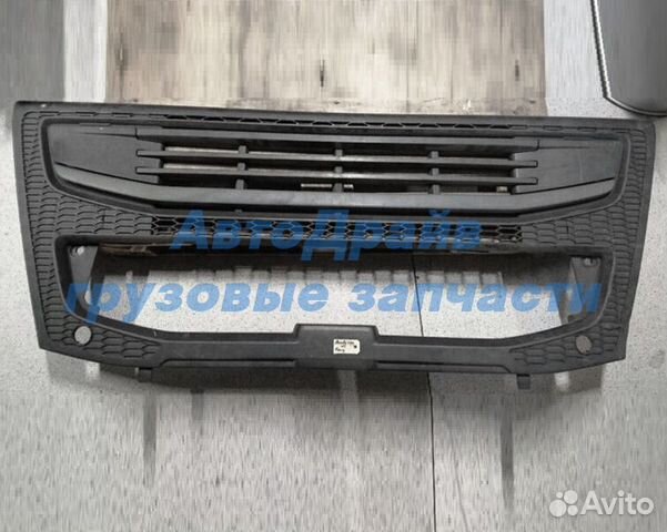 Решетка радиатора грузовиков Вольво с 2013 г.в