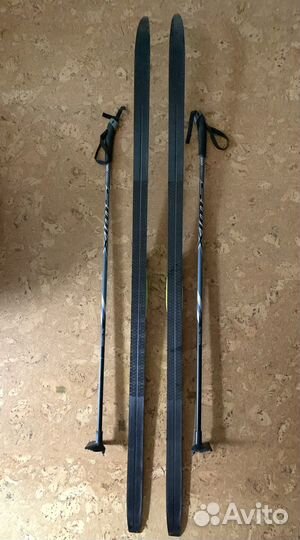 Лыжи беговые Fischer 170см с палками 110см