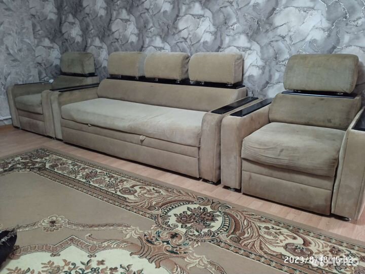 Диван и два кресло