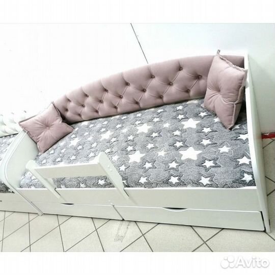 Кровать лдсп для малыша мягк спинка основание ламе