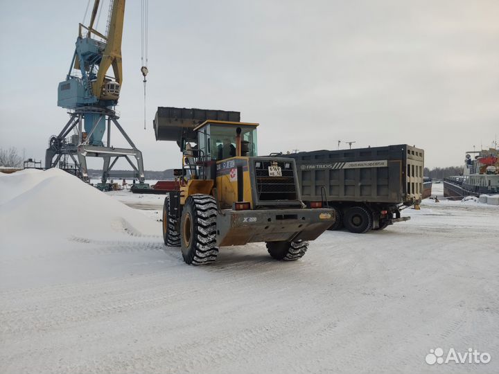 Фронтальный погрузчик