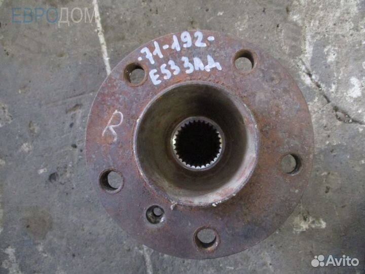 Ступица задняя BMW E53 s1055381