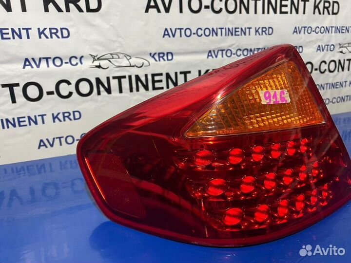 Стоп задний левый Nissan Skyline V35 VQ25DD