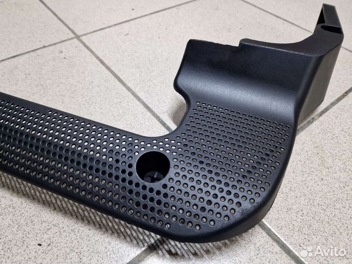 Декоративная накладка двс Golf,Bora,Octavia 1.8T