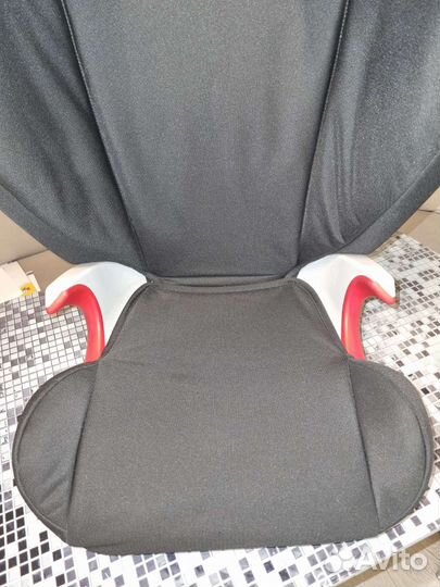 Автокресло britax romer 4-12 лет