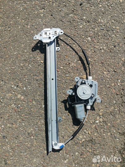 Стеклоподъемник