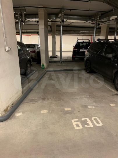 Машиноместо, 17 м²