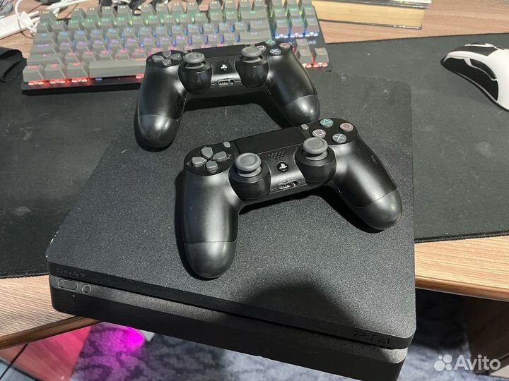 Playstation 4 slim 1tb