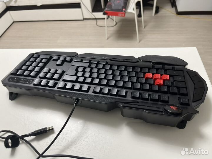 Игровая клавиатура bloody