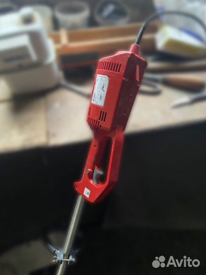 Газонокосилка электрическая