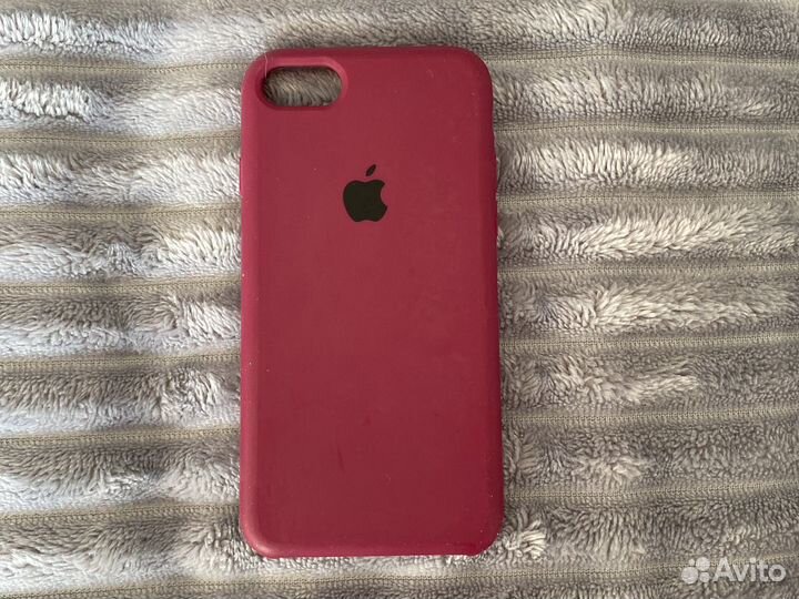 Чехол на iPhone 7