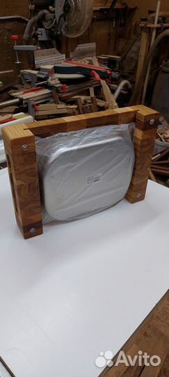 Торцевая разделочная доска с гастроемкостью