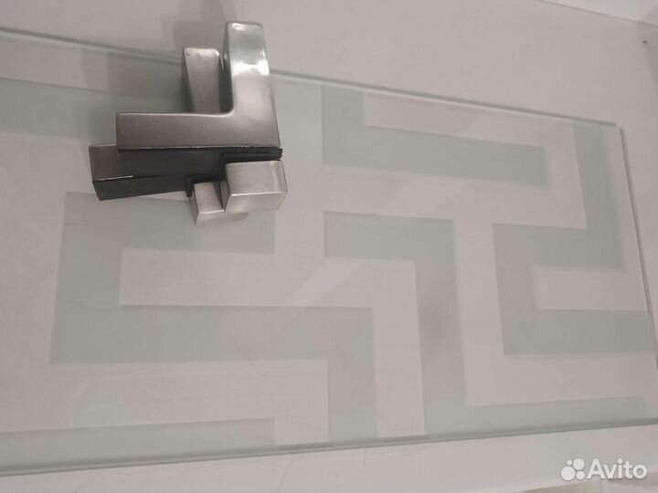 Полка стеклянная