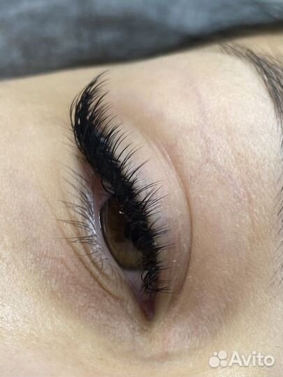 Наращивание ресниц