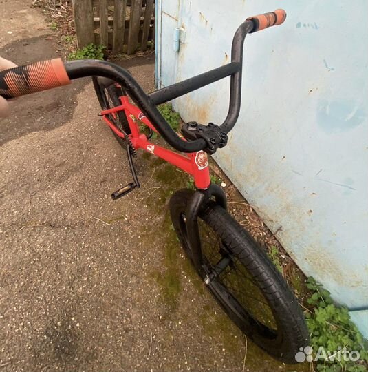 Трюковой велосипед бмх