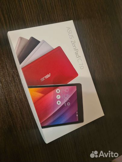 Планшет asus ZenPad C 7.0 (Z170CG) Atom