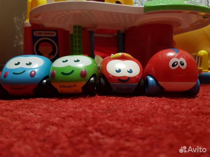 Игрушечная парковка