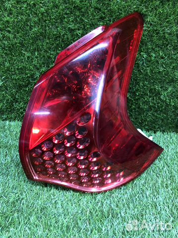 Фонарь задний правый Peugeot 3008