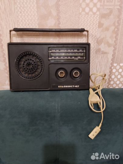 Радиоприемник СССР Альпинист - 417