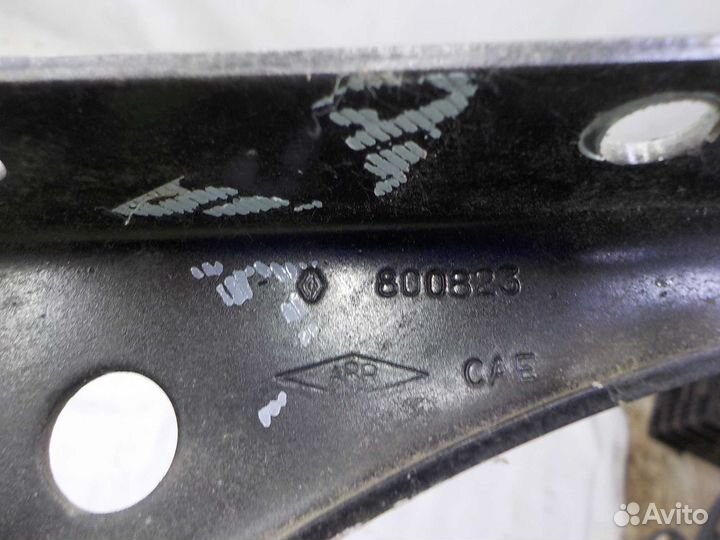 Петля крышки багажника renault symbol правая