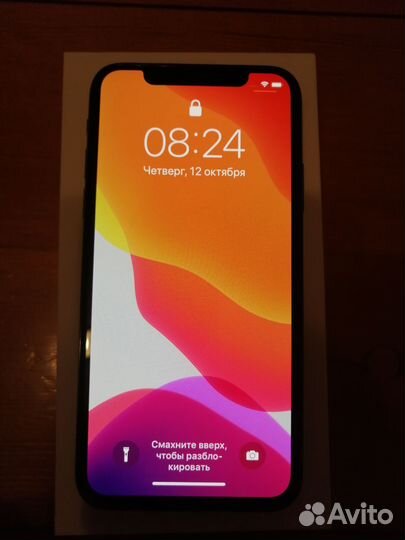 iPhone X, 64 ГБ