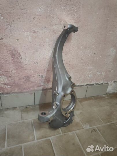 Кулак левый Ауди А8 Д4 Audi A8 D4