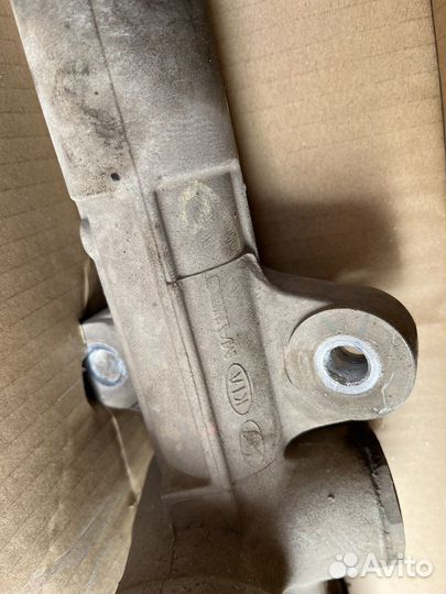 Рулевая рейка Kia sportage 3