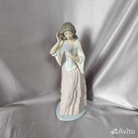 Винтажные статуэтки Lladro и NAO Llardo h30,35 см