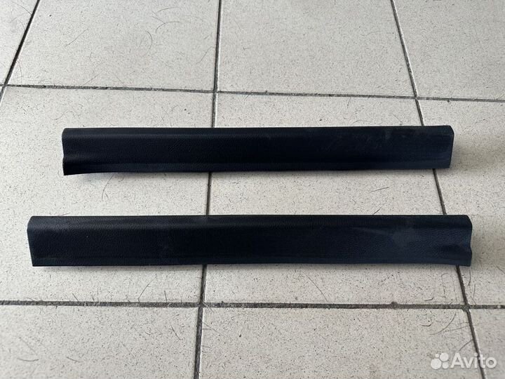 Накладка переднего порога внутренняя Форд Фокус 3