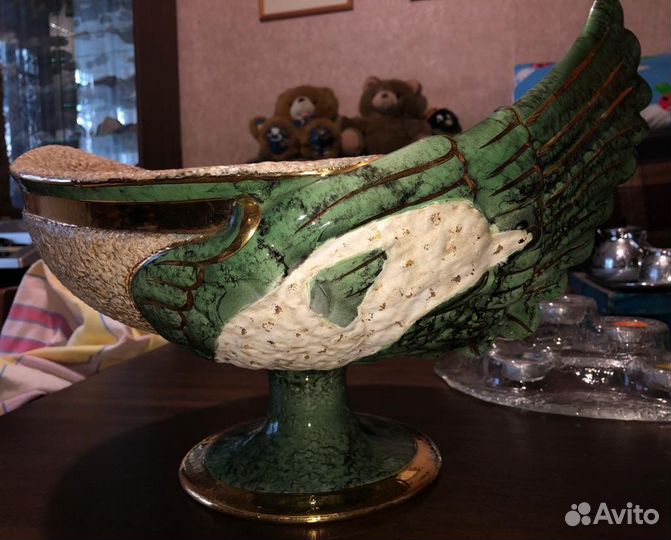 Фруктовница на ножке