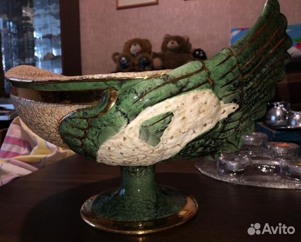 Фруктовница на ножке