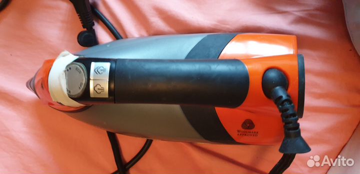 Утюг Bork рабочий