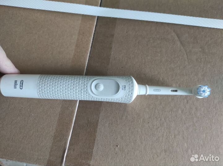 Зубная щетка oral b