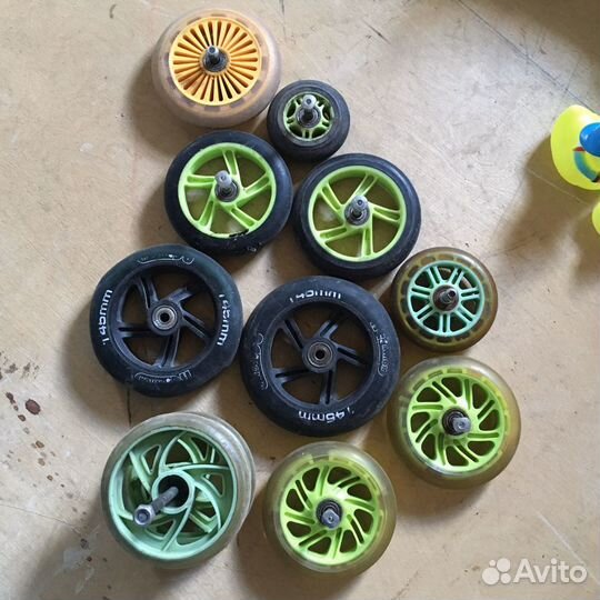 Запчасти для самоката детского: колеса руль платфо